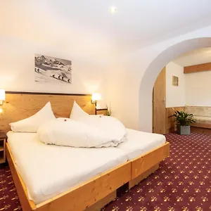 Garni Tyola Bed & Breakfast Ischgl
