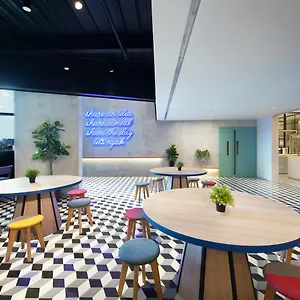 Lyf Funan Singapura