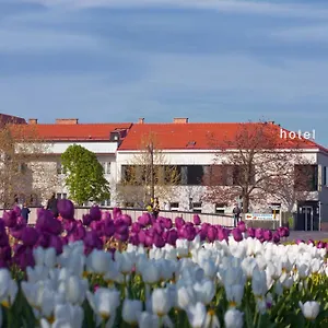 Strandhotel Alte Donau Wenen