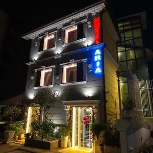 Otel Aria