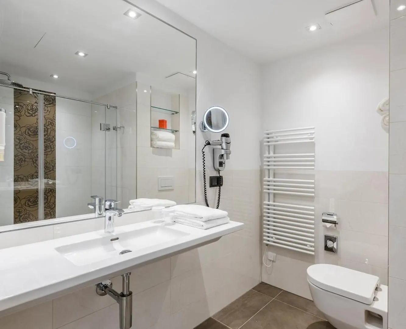Hotel Nestroy Wien 4*, Βιέννη