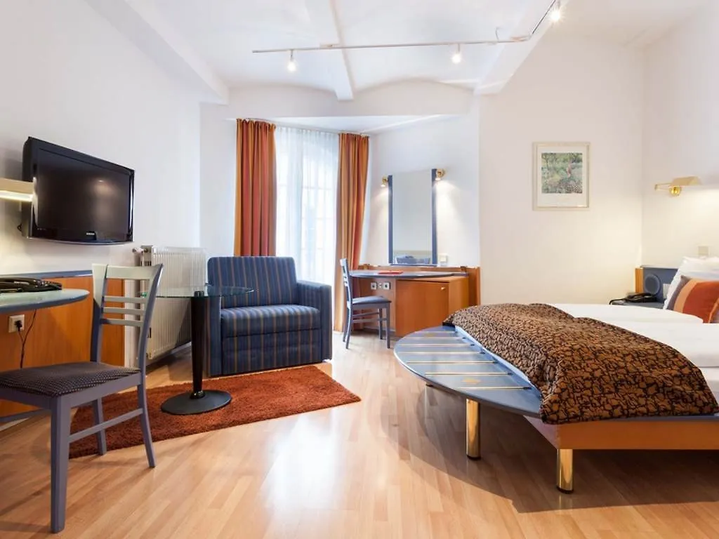 Hotel Nestroy Wien 4*, Βιέννη